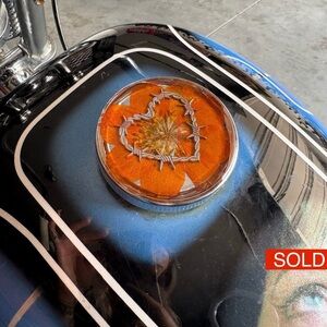❌SOLD❌ Orange Heart-Shaped Floral Gas Cap